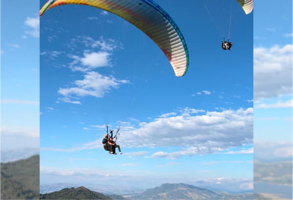 Vuelos en parapente en vive y vuela colombia