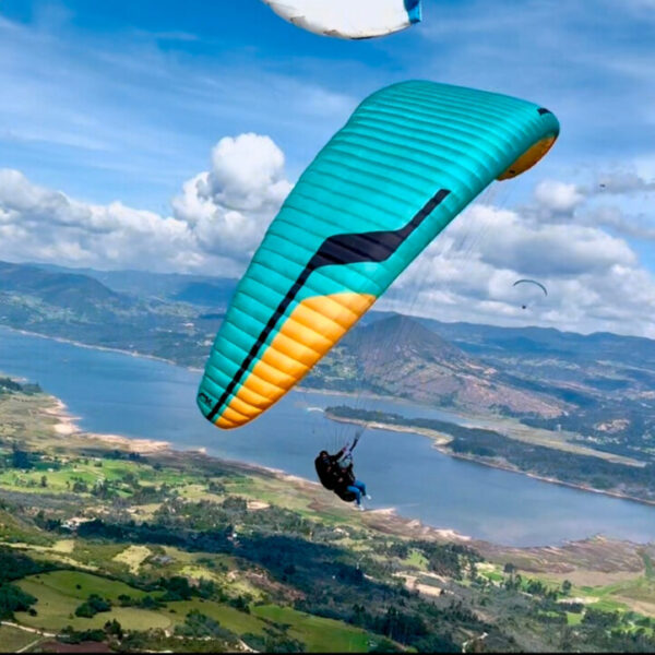 Vuelo Cross Guatavita